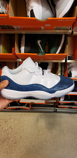 Clothing Store «Nike Factory Store», reviews and photos, 2210 Tanger Blvd #225, Gonzales, LA 70737, USA