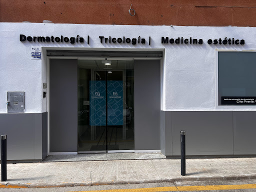 Dermatólogo Plasencia. Dr Fernando de Manueles ( Instituto extremeño de dermatología) en Plasencia, Cáceres‎