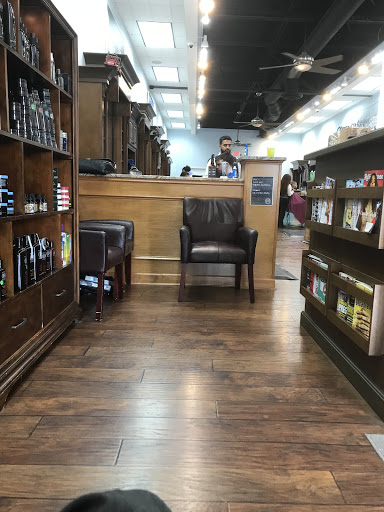 Barber Shop «Alpharetta Barber Shop», reviews and photos, 5530 Windward Pkwy #220, Alpharetta, GA 30004, USA