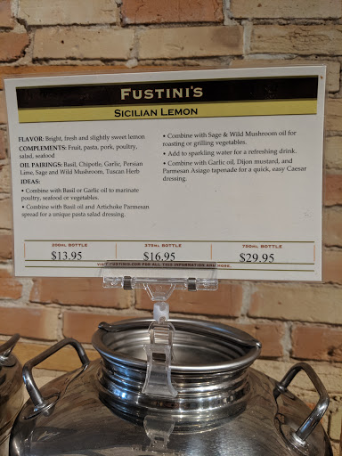 Book Store «Readers World», reviews and photos, 194 S River Ave, Holland, MI 49423, USA