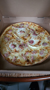 Plats et boissons du Pizzas à emporter Pizza M à Saint-Georges-du-Vièvre - n°11