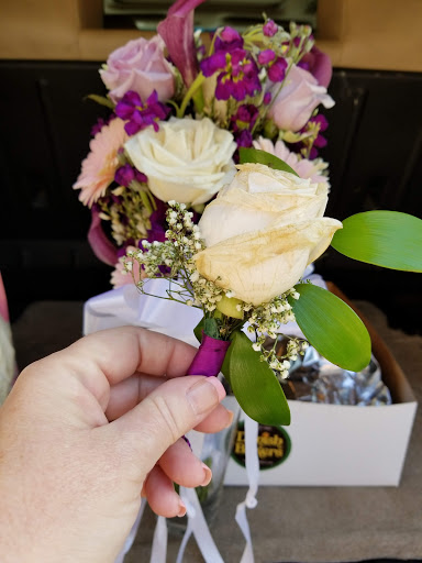 Florist «Conrad the Florist», reviews and photos, 924 Township Line Rd, Elkins Park, PA 19027, USA