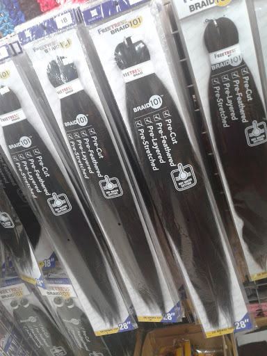 Cosmetics Store «Seven Dollar Beauty Supply», reviews and photos, 2211 S Beckley Ave # 101, Dallas, TX 75224, USA