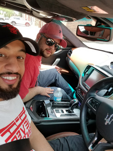 Car Dealer «Platinum Motor Cars», reviews and photos, 1500 Paddock Dr, Northbrook, IL 60062, USA