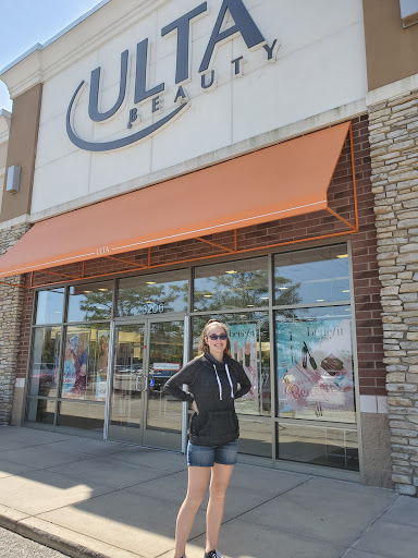 Cosmetics Store «Ulta Beauty», reviews and photos, 3206 Shoppers Dr, McHenry, IL 60050, USA