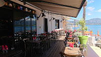 Atmosphère du Restaurant méditerranéen Via Marine Le Bistrot à Calvi - n°18