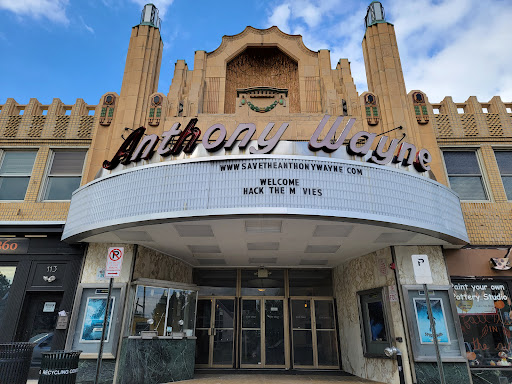 Movie Theater «Reel Cinemas Anthony Wayne 5», reviews and photos, 109 W Lancaster Ave, Wayne, PA 19087, USA