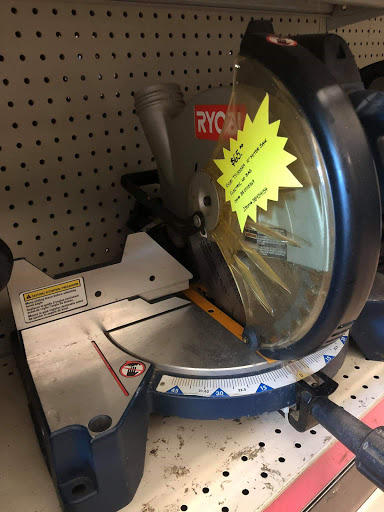 Pawn Shop «Roswell Pawn & Jewelry», reviews and photos, 615 Holcomb Bridge Rd, Roswell, GA 30076, USA