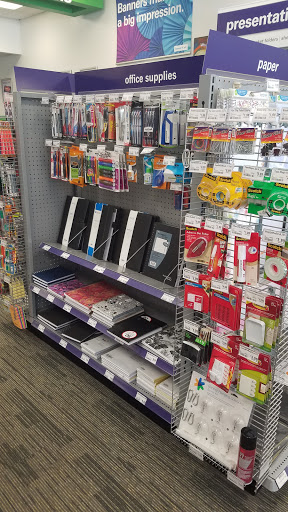 Print Shop «FedEx Office Print & Ship Center», reviews and photos, 18755 S Dixie Hwy Suite 57, Miami, FL 33157, USA