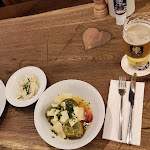 Photo n°3 de l'avis de N... fait le 16/09/2022 à 19:22 sur le  Trumpf oder Kritisch à Munich