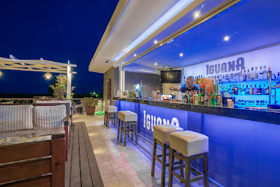 Iguana Bar
