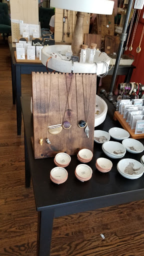 Boutique «The Brass Owl», reviews and photos, 36-19 Ditmars Blvd, Queens, NY 11105, USA