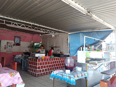 El Taco Veloz - Juan Gil Preciado 352, Las Huertas, 47902 Jamay, Jal., Mexico