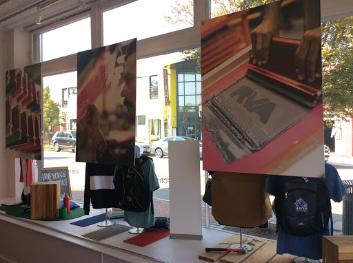 Custom T-shirt Store «CustomInk - Custom T-shirt Store - Richmond», reviews and photos, 3401 W Cary St, Richmond, VA 23221, USA