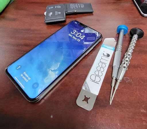 Cell Phone Store «Howard Street Electronics by Forever Wireless», reviews and photos, 108 N Howard St, Baltimore, MD 21201, USA