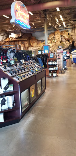 Sporting Goods Store «Bass Pro Shops», reviews and photos, 7000 Arundel Mills Cir, Hanover, MD 21076, USA
