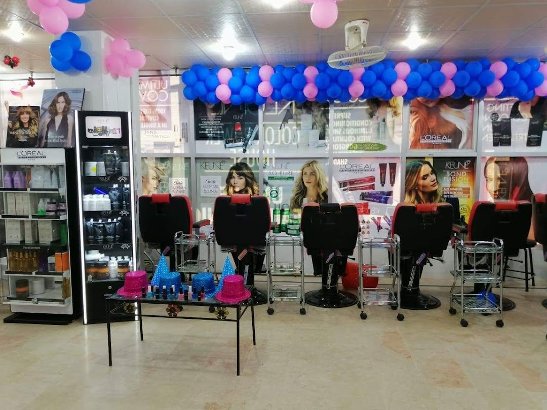 Unique Beauty Salon & Clinic