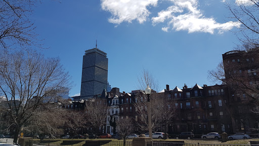Clothing Store «Patagonia Boston», reviews and photos, 346 Newbury St, Boston, MA 02115, USA