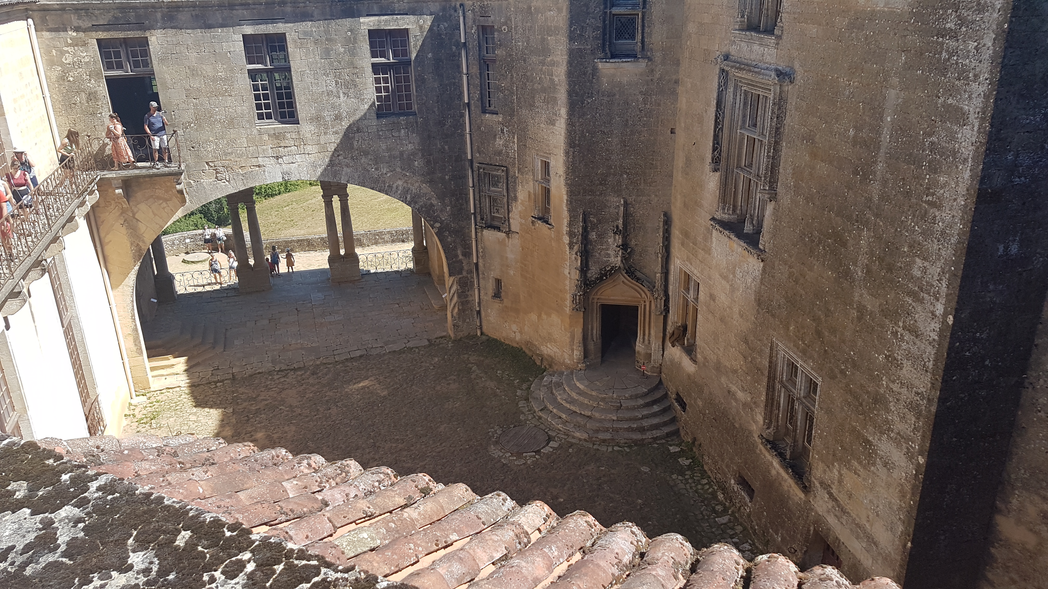 Photo n° 4 de l'avis de Virg.n fait le 09/08/2022 à 17:28