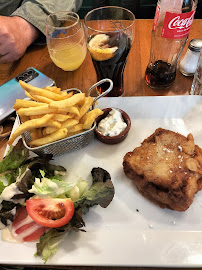 Plats et boissons du Restaurant de hamburgers Bistrot Mademoiselle à Vincennes - n°2