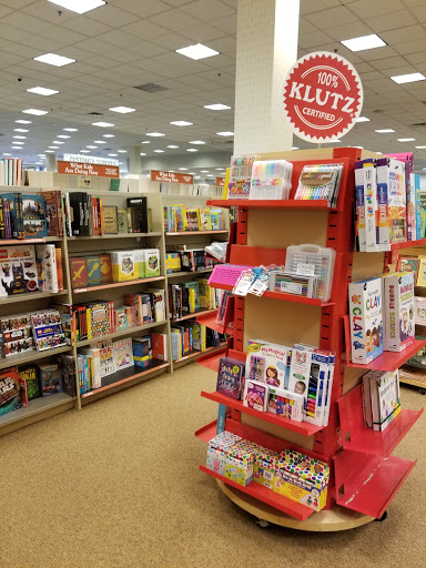 Book Store «Barnes & Noble», reviews and photos, 2751 Paper Mill Rd, Wyomissing, PA 19610, USA