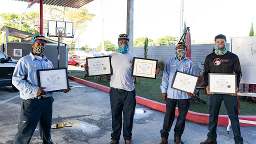 Roofing Contractor «Advanced Roofing Inc», reviews and photos, 1950 NW 22nd St, Fort Lauderdale, FL 33311, USA