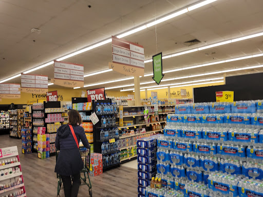 Grocery Store «Star Market», reviews and photos, 75 Spring St, West Roxbury, MA 02132, USA