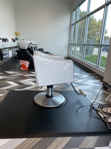 Hair Salon «Heat Blowdry Bar and Wax Studio Hair Salon», reviews and photos, 1591 Tullamore St, Mankato, MN 56001, USA