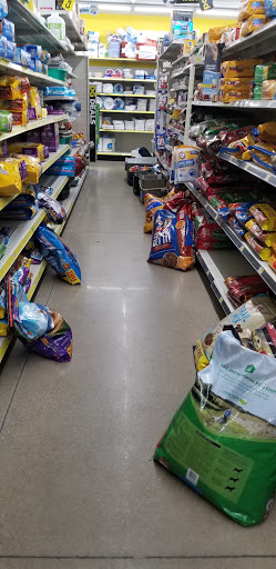 Discount Store «Dollar General», reviews and photos, 2160 Henry St, Muskegon, MI 49441, USA