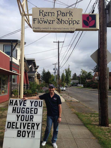 Florist «Kern Park Flower Shoppe», reviews and photos, 6713 SE Holgate Blvd, Portland, OR 97206, USA