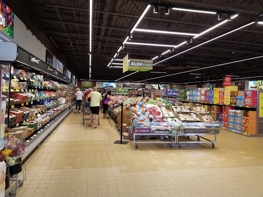 Supermarket «ALDI», reviews and photos, 1365 Lee St, Des Plaines, IL 60018, USA