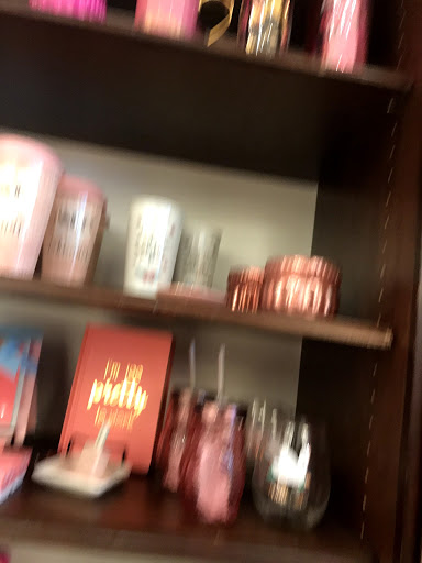 Fashion Accessories Store «Charming Charlie», reviews and photos, 5175 Deerfield Blvd, Mason, OH 45040, USA