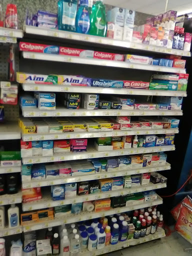 Grocery Store «Olde Towne Grocery», reviews and photos, 128 E Maple St, Jeffersonville, IN 47130, USA