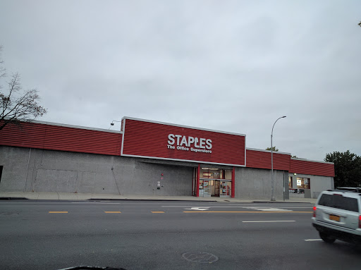 Office Supply Store «Staples», reviews and photos, 209-34 Northern Blvd, Bayside, NY 11361, USA