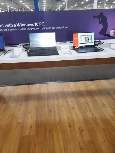 Electronics Store «Best Buy», reviews and photos, 26 Plaza Dr, Fairview Heights, IL 62208, USA