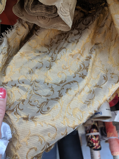 Fabric Store «Discount Fabrics», reviews and photos, 2170 Cesar Chavez St, San Francisco, CA 94107, USA