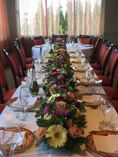 Florist «Dennis Rigas Floral Creations», reviews and photos, 115-16 Liberty Ave, South Richmond Hill, NY 11419, USA