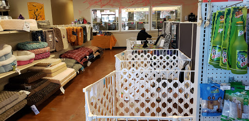 Pet Store «Fairwood Pet Center», reviews and photos, 14201 SE Petrovitsky Rd, Renton, WA 98058, USA