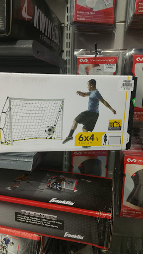 Sporting Goods Store «Big 5 Sporting Goods - Anaheim (Harbor)», reviews and photos, 2320 Harbor Blvd, Anaheim, CA 92802, USA