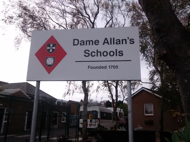 Reviews of Dame Allan's Schools in Newcastle upon Tyne - School