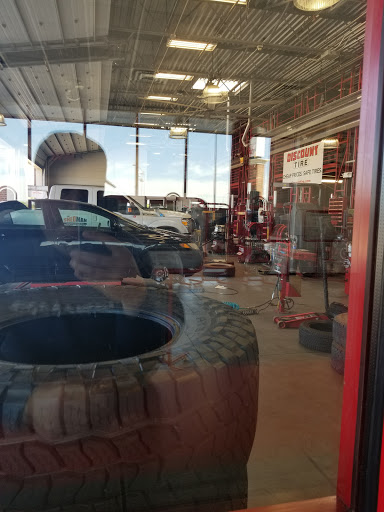 Tire Shop «Discount Tire», reviews and photos, 2900 Mt Williams Dr, Norman, OK 73069, USA