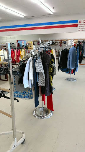 Thrift Store «Salvation Army Thrift Store», reviews and photos, 120 W Main St, Spencer, MA 01562, USA