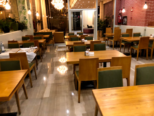 LA ESTACIÓN Bar & Kitchen en Seville