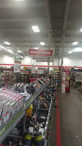 Home Improvement Store «Tractor Supply Co.», reviews and photos, 990 Tharp Rd, Yuba City, CA 95993, USA