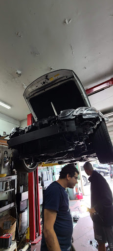 Auto Body Shop «Auto Perfection», reviews and photos, 9180 S Dixie Hwy, Kendall, FL 33156, USA