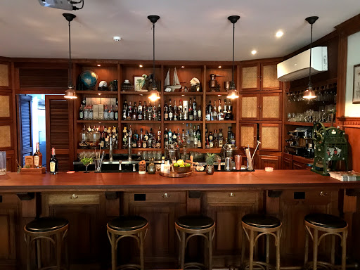 Pedro Mandinga Rum Bar