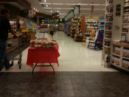 Supermarket «Roche Bros. Easton», reviews and photos, 25 Washington St, North Easton, MA 02356, USA