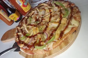 Aroma Pizza image