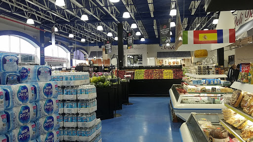 Supermarket «Top Tomato Super Store», reviews and photos, 1071 Bay St, Staten Island, NY 10305, USA