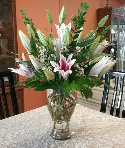 Florist «Arthur Pfeil Flowers», reviews and photos, 803 W Ashby Pl, San Antonio, TX 78212, USA